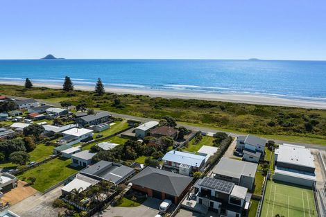 Photo of property in 352 Ocean Road, Ohope, 3121