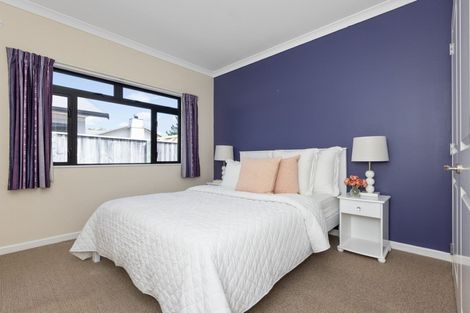 Photo of property in 56 Fairview Place, Havelock North, 4130