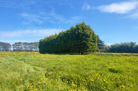 Photo of property in 16 Bay View Road, Woodend, Invercargill, 9877