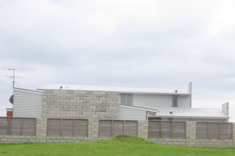 Photo of property in 114 Puka Crescent, Matarangi, Whitianga, 3592