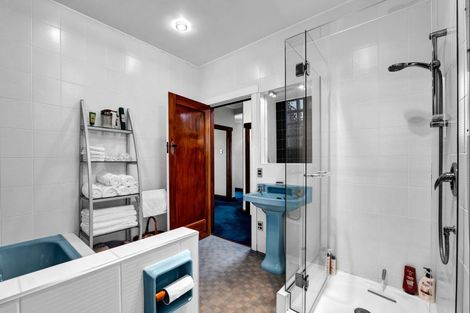 Photo of property in 380a Devon Street West, Lynmouth, New Plymouth, 4310