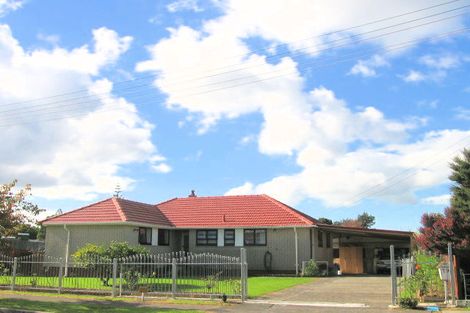 Photo of property in 79 Cambridge Terrace, Papatoetoe, Auckland, 2025