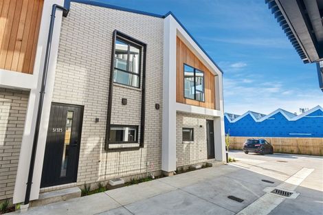 Photo of property in 5/325 Lincoln Road, Addington, Christchurch, 8024