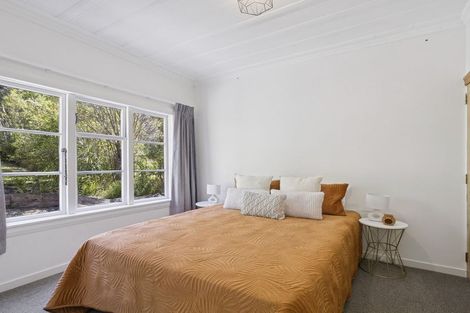 Photo of property in 18 Ellesmere Street, Ravensbourne, Dunedin, 9022