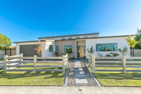 Photo of property in 57 Barrington Drive, Huntington, Hamilton, 3210