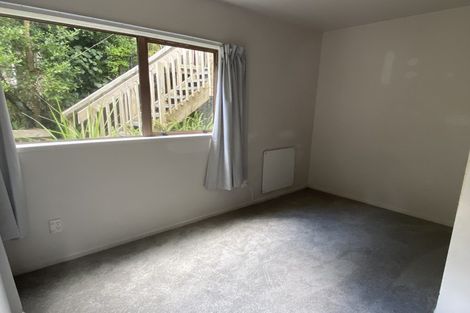 Photo of property in 33 Reynolds Place, Torbay, Auckland, 0630