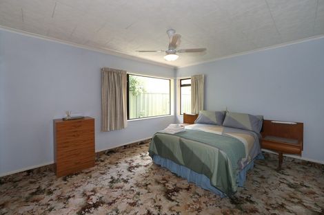 Photo of property in 243b Warwick Road, Mayfair, Hastings, 4122