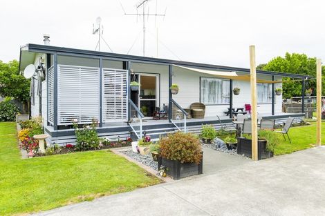 Photo of property in 151 Onslow Road, Patutahi, Gisborne, 4072