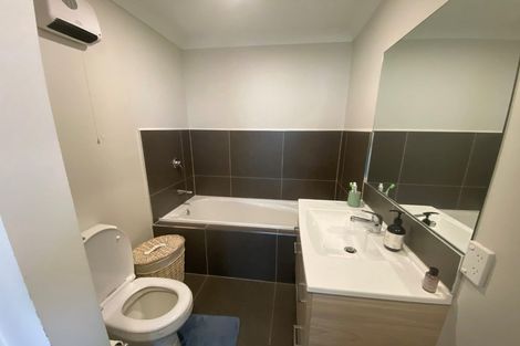 Photo of property in 20 Liberation Road, Papakura, 2110