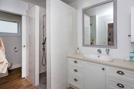 Photo of property in 203b Esplanade Drive, Whangamata, 3620