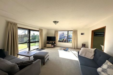 Photo of property in 74 Maidstone Road, Ilam, Christchurch, 8041