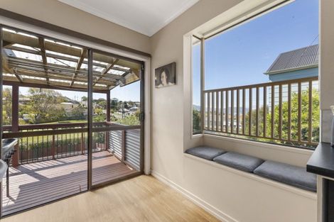 Photo of property in 4 Milford Avenue, Calton Hill, Dunedin, 9012