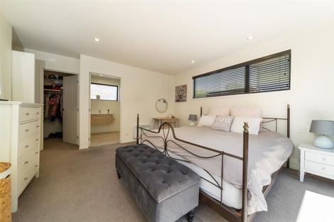 Photo of property in 5 Batsford Lane, Lower Shotover, Queenstown, 9371