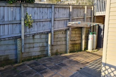 Photo of property in 7 Cresswell Place, Johnsonville, Wellington, 6037