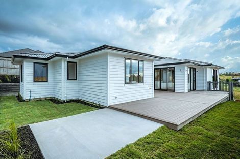 Photo of property in 148 Ninth View Avenue, Beachlands, Auckland, 2018