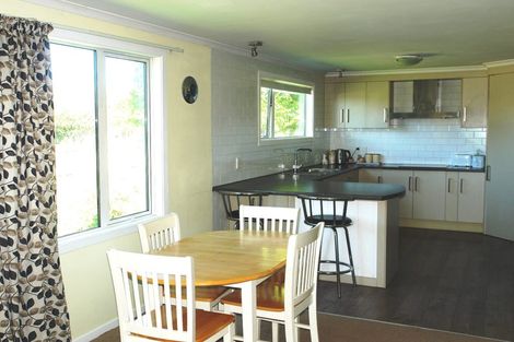 Photo of property in 8 Toko Road, Toko, Stratford, 4392