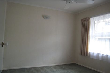 Photo of property in 1/14a Fenwick Avenue, Milford, Auckland, 0620