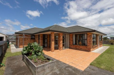 Photo of property in 1a Alma Street, Dannevirke, 4930