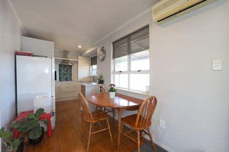 Photo of property in 266 Clifton Road, Te Awanga, 4102