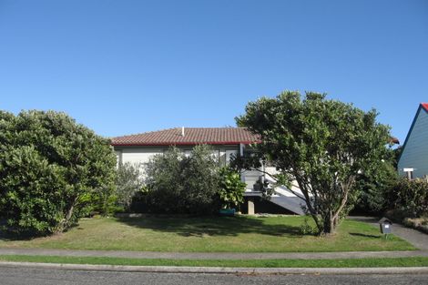 Photo of property in 12 Clipper Street, Titahi Bay, Porirua, 5022
