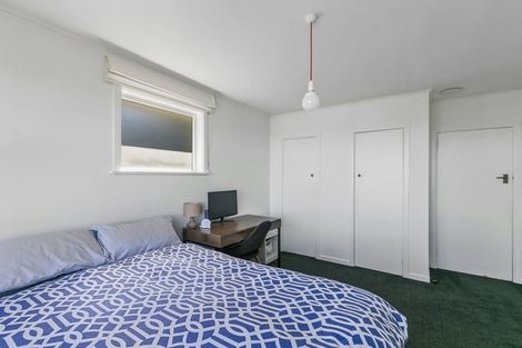 Photo of property in 16 Alexandra Road, Roseneath, Wellington, 6021