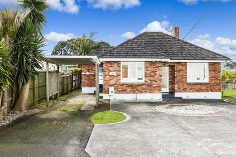 Photo of property in 78a Lake Road, Narrow Neck, Auckland, 0624
