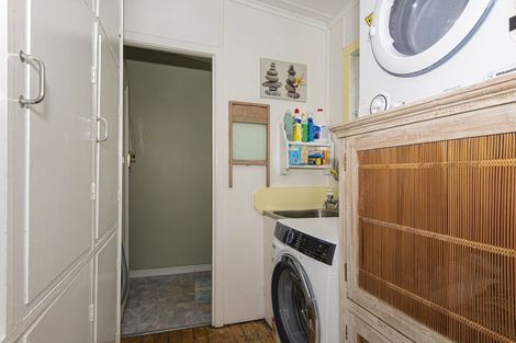 Photo of property in 16 George Street, Hikurangi, 0114