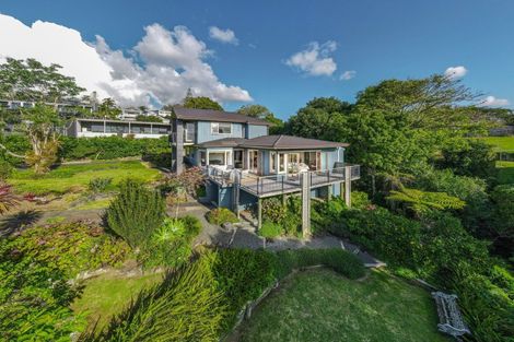 Photo of property in 8 Rangitoto View Road, Cockle Bay, Auckland, 2014
