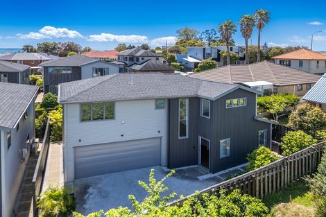 Photo of property in 6d O'halloran Road, Howick, Auckland, 2014