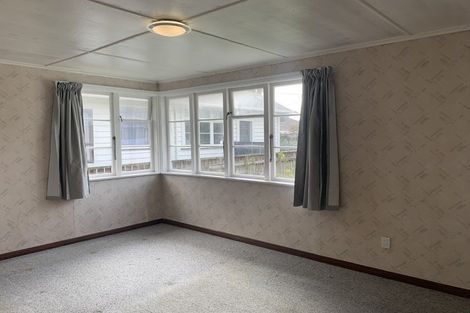 Photo of property in 38 Treadwell Street, Naenae, Lower Hutt, 5011