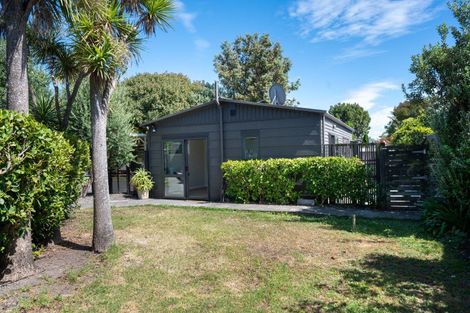 Photo of property in 9 Redwood Place, Te Awanga, 4102