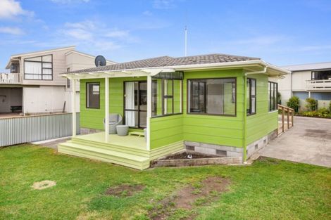 Photo of property in 122a Harbour Road, Ohope, 3121