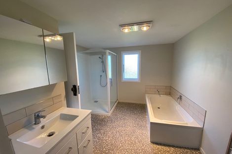 Photo of property in 3 High Street West, Waitara, 4320