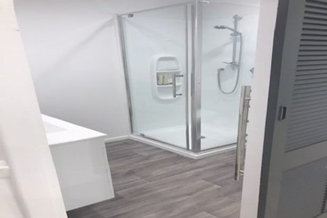 Photo of property in 23 Lanigan Street, Birkdale, Auckland, 0626