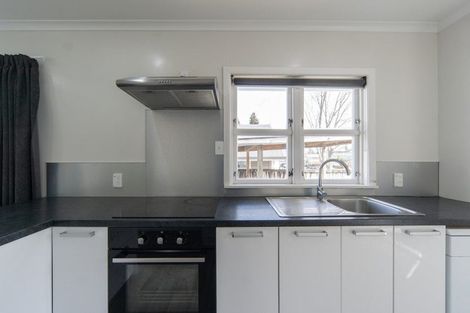 Photo of property in 8 Ohaupo Road, Hamilton Lake, Hamilton, 3204