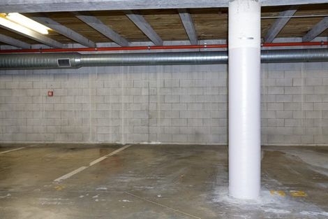 Photo of property in Marina Park Apartments, 30/146 Fanshawe Street, Auckland Central, Auckland, 1010