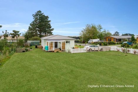 Photo of property in 1 Ataahua Place, Featherston, 5710
