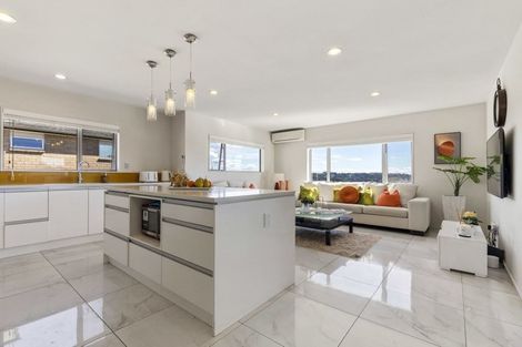 Photo of property in 92b Schnapper Rock Road, Schnapper Rock, Auckland, 0632