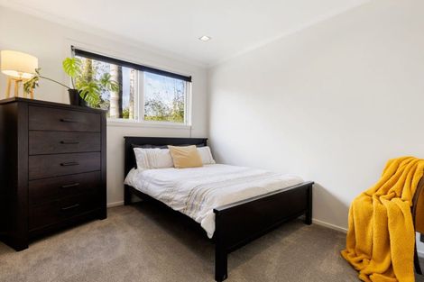 Photo of property in 32 Marnane Terrace, St Andrews, Hamilton, 3200