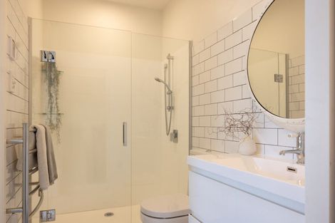 Photo of property in 77 Derby Street, St Albans, Christchurch, 8014