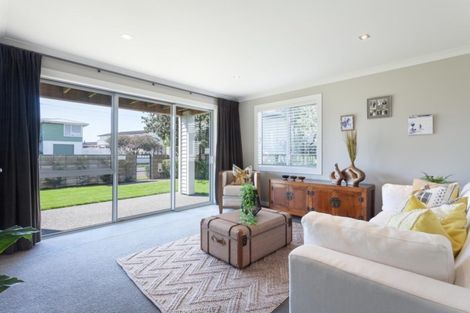 Photo of property in 58 Oceanbeach Road, Mount Maunganui, 3116