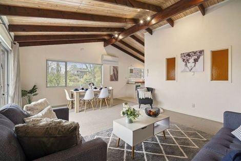 Photo of property in 94 Ayton Drive, Totara Vale, Auckland, 0629