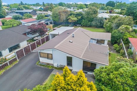 Photo of property in 8 Beverley Crescent, Hillcrest, Hamilton, 3216
