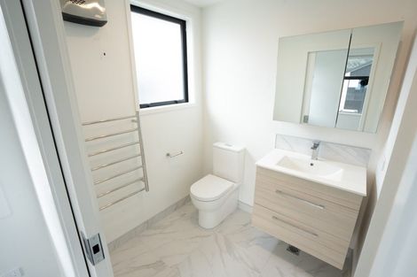 Photo of property in 11 Oliver Place, Trentham, Upper Hutt, 5018