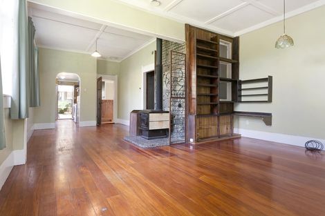 Photo of property in 15 Bridge Street, Tirau, 3410