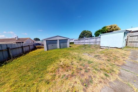 Photo of property in 60-62 Titoki Street, Castlecliff, Whanganui, 4501
