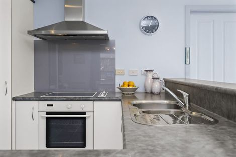 Photo of property in 8d Burr Street, Cambridge, 3434