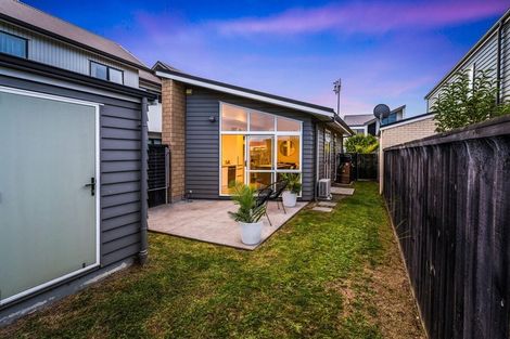 Photo of property in 7 Teal Way, Hobsonville, Auckland, 0616