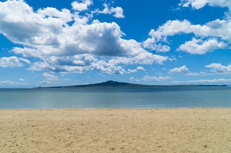 Photo of property in 4/2 Atkin Avenue, Mission Bay, Auckland, 1071