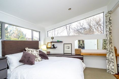 Photo of property in 1 Mcdonnell Road, Arrowtown, 9302